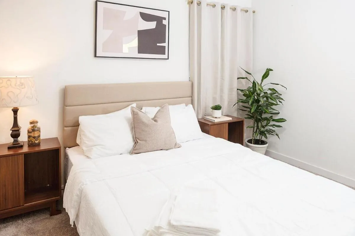 Apartment Central Modern All-In-One Home Lakewood